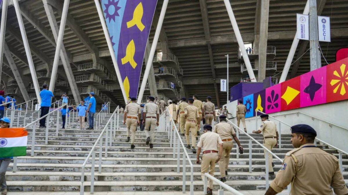 ICC T20 World Cup FInal | ഇന്ത്യ-ന്യൂസിലൻഡ് ഫൈനൽ; കാവലിന് 3000 പോലീസ് ഉദ്യോഗസ്ഥർ,1000 ഹോം ഗാർഡുകൾ, ആന്റി ഡ്രോൺ  India-New Zealand T20 World Cup final 3000 police personnel 1000 home guards anti-drone systems for security |