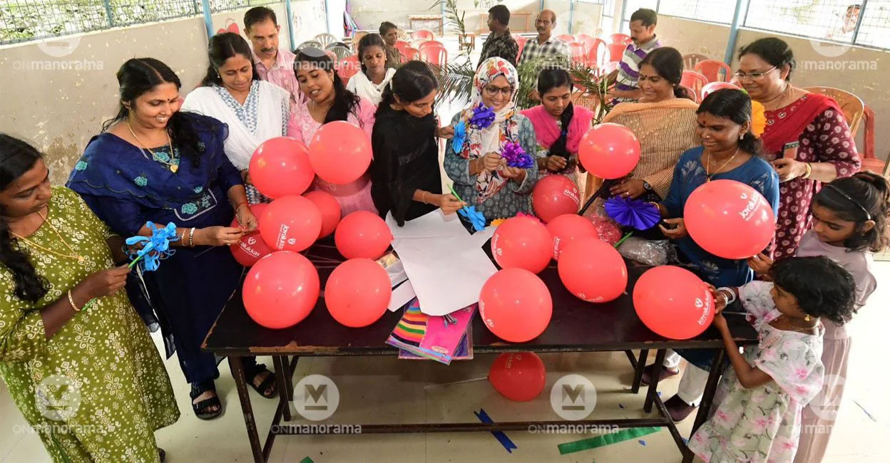 Over 3.14 lakh new students welcomed as Kerala schools reopen with Praveshanolsavam celebrations | Kerala News | ACTPnews
