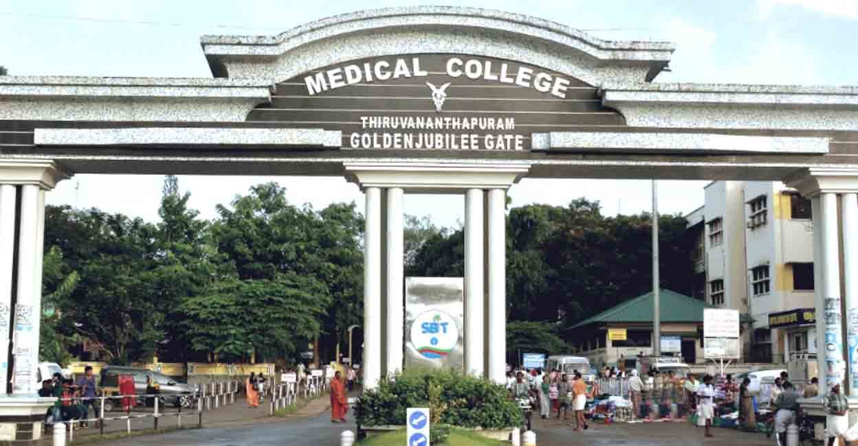Maggots found in patient's leg post-surgery at TVM Medical College; family alleges negligence