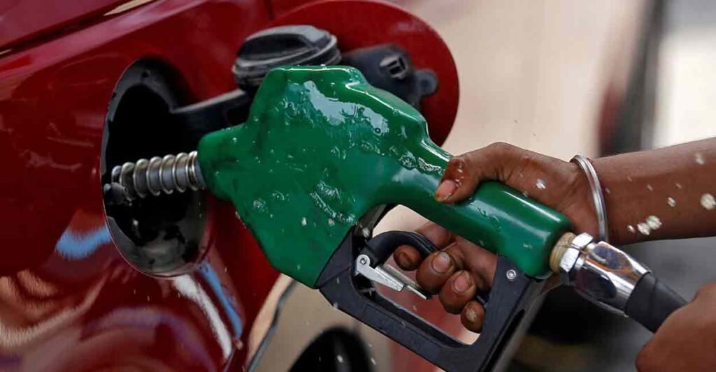 E20 petrol may reduce mileage by 3-5%, says Oil Ministry | India News | Petrol Blending Updates | National Politics | ACTPnews