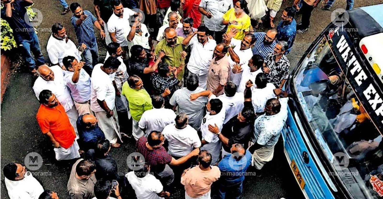 Reunion at Uzhavoor college recreates a historic bus strike evoking nostalgic fervour