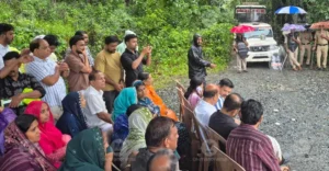 Fresh Cut row: Panchayat secretary transferred amid controversy over report on plant | Kozhikode News | ACTPnews