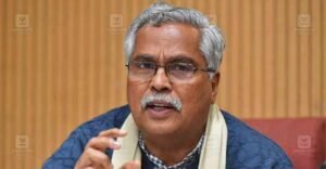 After taking on Pinarayi, Binoy Viswam asserts bond with CPM, holds onto Deputy Leader post demand | Kerala News | ACTPnews