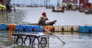 Floods sweep across 23 UP districts, over 16,000 evacuated | India News | ACTPnews